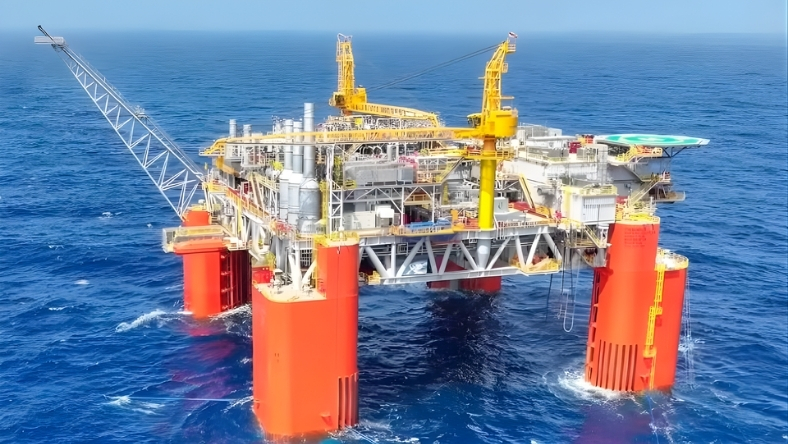 Deepwater semi-submersible offshore oil production platform